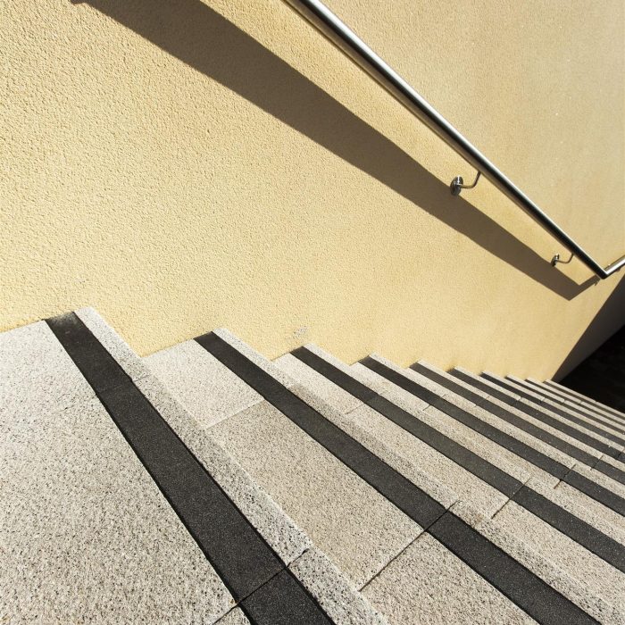 Shannon and Manhattan Block Paving Used in Retail Environment